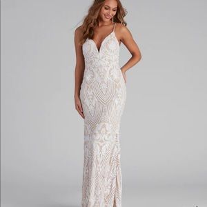 Lovely sequin wedding dress